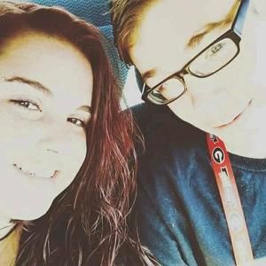 Meet your Posher, Hank